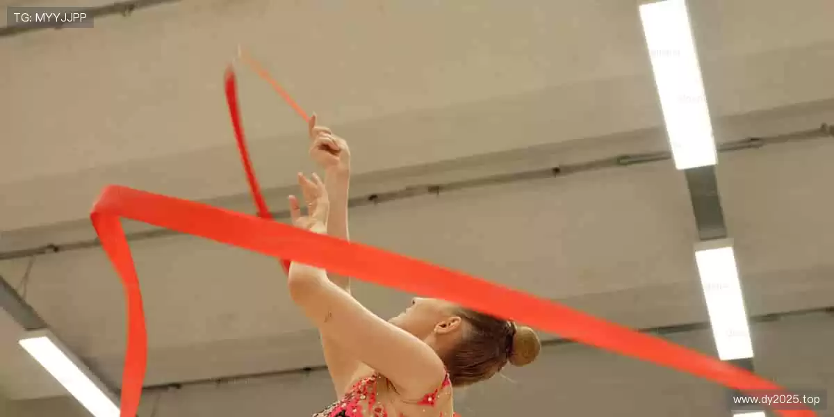 专业装备，轻松掌控赛场！🎾 品质与潮流，为你的热爱加冕！